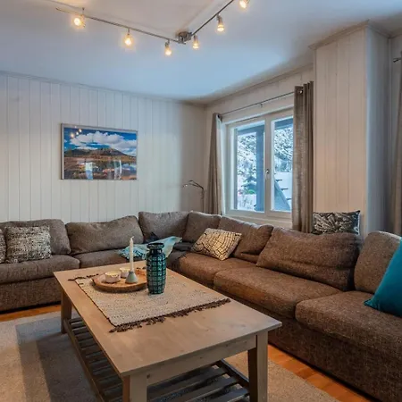 Large In-ski Out For Groups Hemsedal